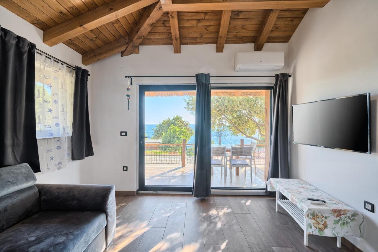 Hotel Kamp Lunga + Jezera Exteriér fotografie